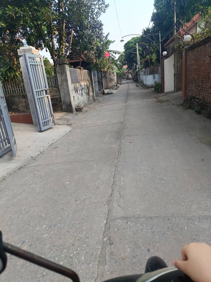 Đất nền 200m² Thôn Duyên Yết, Phú Xuyên - Sổ đỏ sẵn, đường 5m ô tô