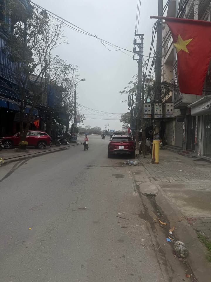 Nhà mặt phố đường Bến Thóc 46m² giá 3.95 tỷ - Kinh doanh đắc địa!