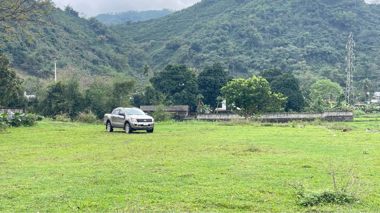 Bán đất Lương Sơn, Hòa Bình 3000m² view hồ - Sổ đỏ sẵn sàng