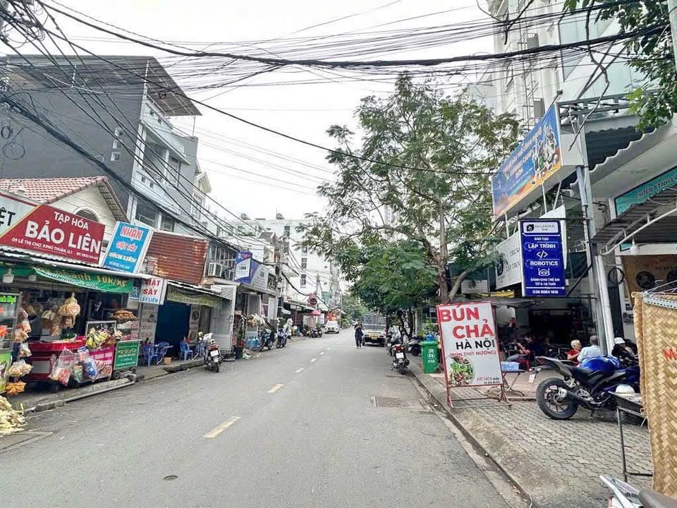 Bán Đất Mặt Tiền Lê Thị Chợ Quận 7 - 140m² Sổ Hồng Riêng, Giá 15.7 Tỷ