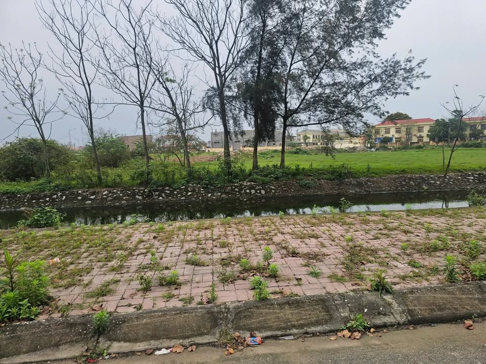 Đất nền Khoái Châu, Hưng Yên 100m² - Sổ đỏ chính chủ, đường to ô tô!