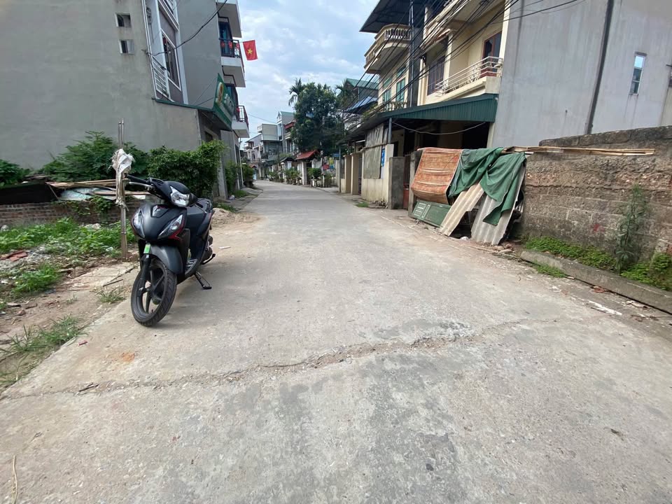 Đất nền Áo Phú Lâm, Sơn Tây 60m² - Đường to ô tô tránh!