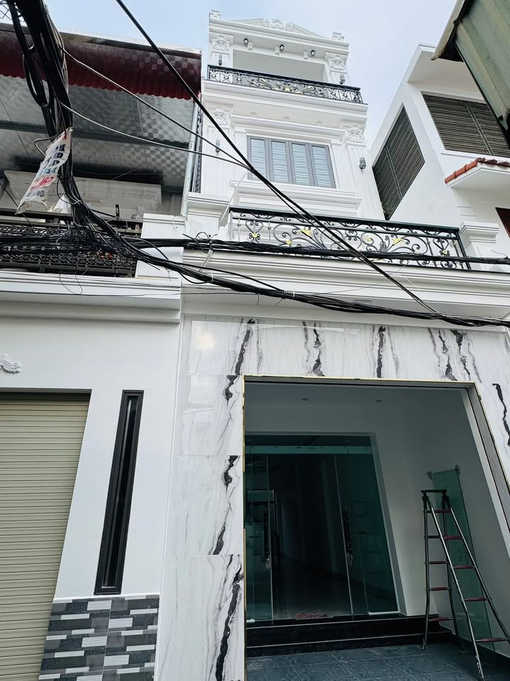 Nhà riêng Văn Cao, Lê Chân 60m² - Sổ hồng sẵn, ô tô vào tận nhà!