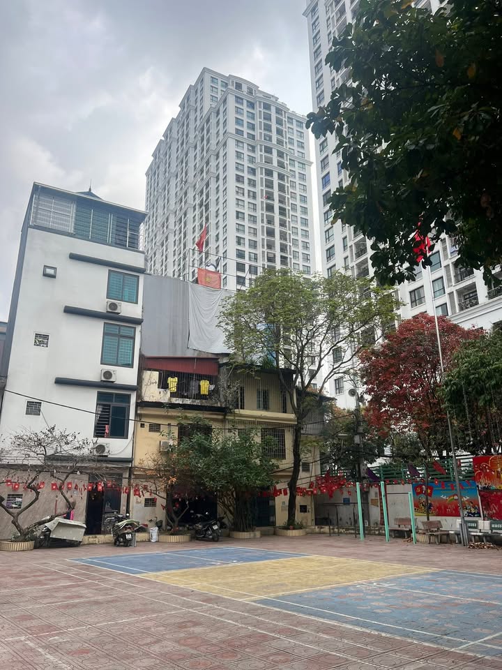 Nhà 18m² Nguyễn Trãi, Thanh Xuân - Liền kề Royal City, Kinh doanh đắc lợi