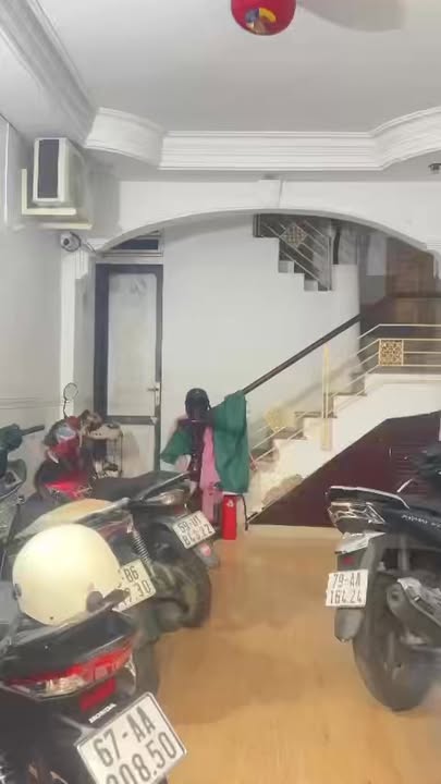 Bán nhà Nguyễn Thượng Hiền Bình Thạnh 49m² 7.3 tỷ - Giá tốt hiếm có!