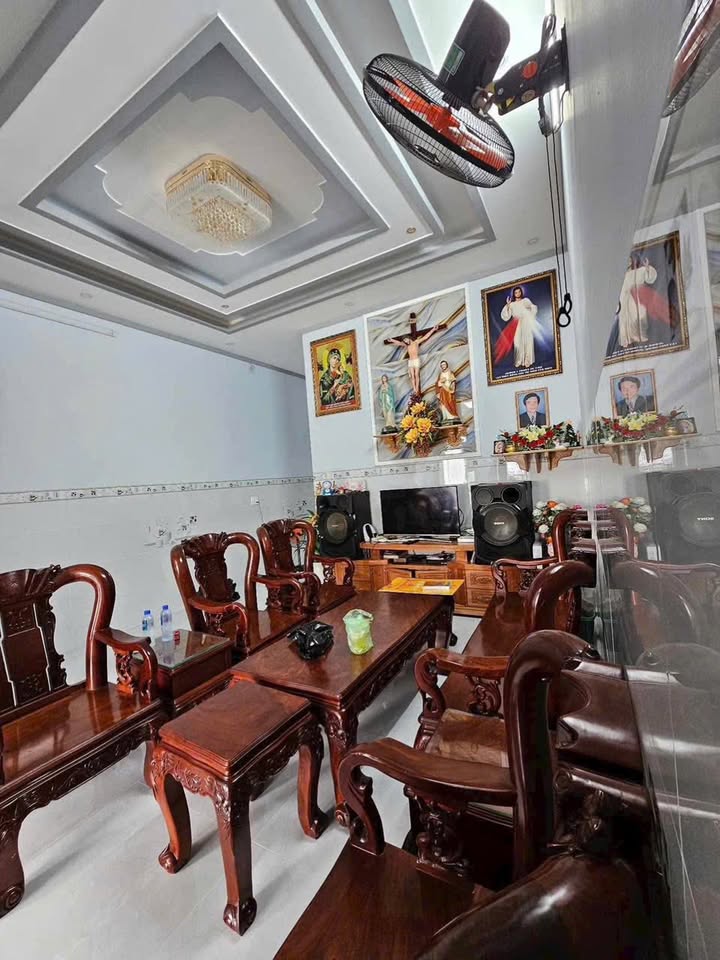 Nhà Phường Hố Nai 110m² - Sẵn sàng ở ngay, kinh doanh tốt!