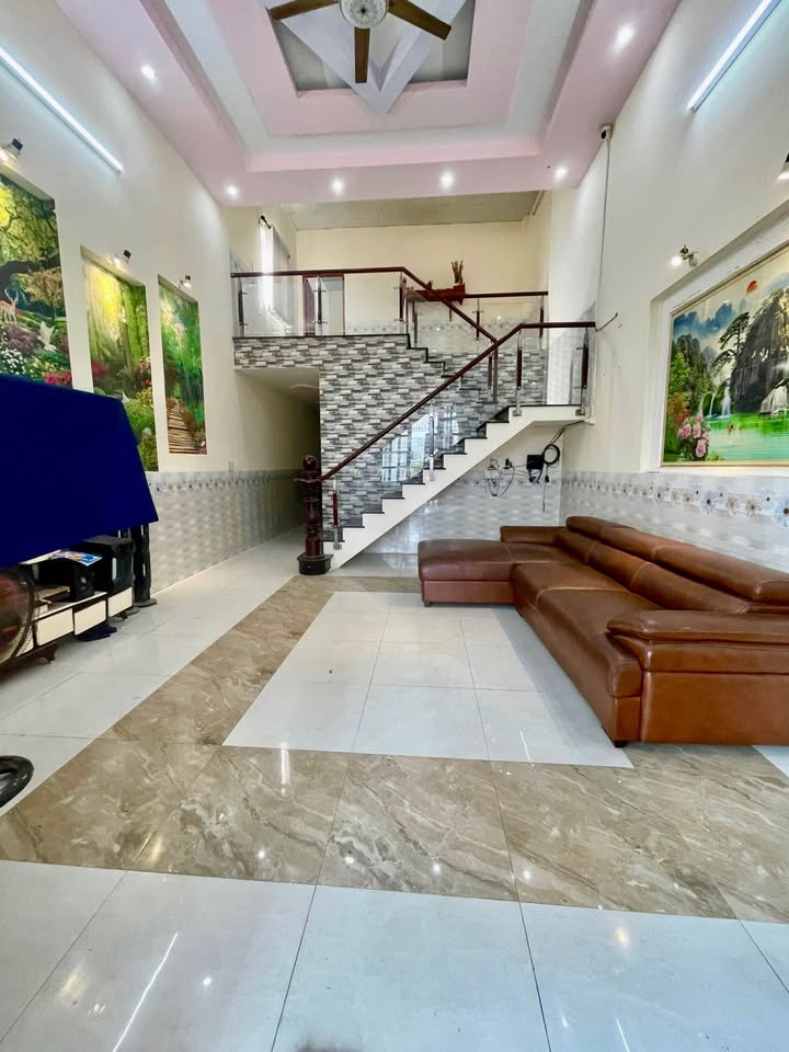 Nhà Trảng Dài 150m² (5x30m) Giá 2.65 Tỷ - Sổ Hồng Riêng, Gần Chợ Quang Thắng