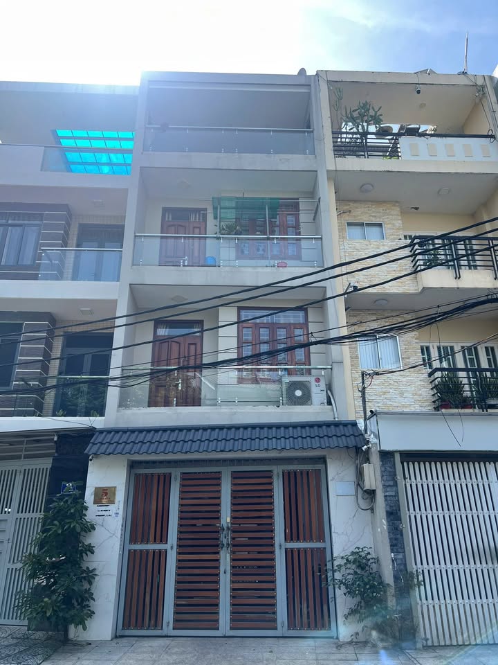 Nhà 90m² Đường 25, Tên Lửa, Bình Tân - Full Nội Thất Xịn, Sẵn Ở Ngay