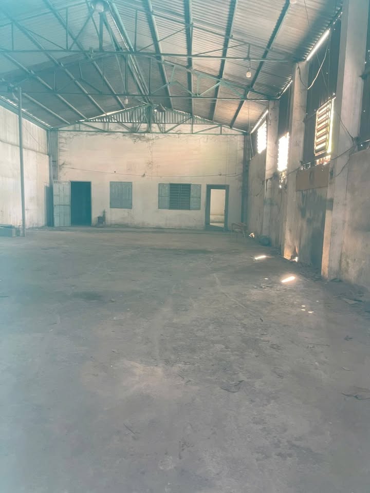 Kho/Xưởng Trảng Dài, Biên Hòa 260m² - Container thoải, hoạt động ngay!