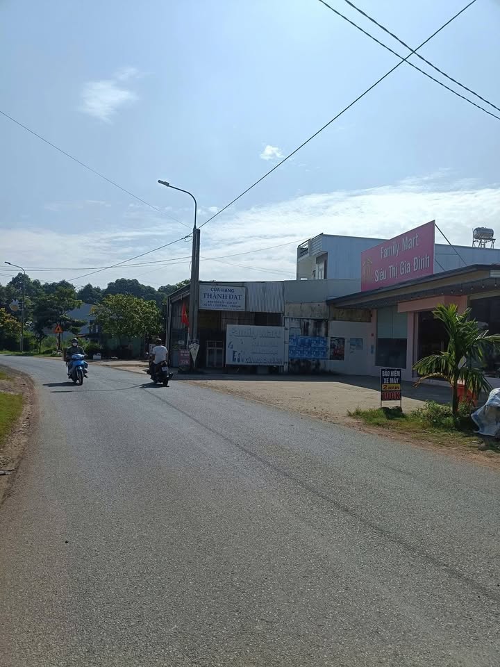 Nhà riêng Phú Lợi, Định Quán 864m² giá 3.8 tỷ - Giá tốt hiếm có!