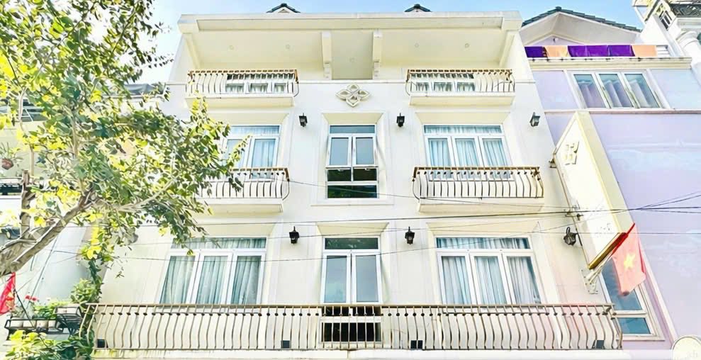 Apartment Da Lat Nguyen Thi Nghia 42 ty - Ban giao ngay