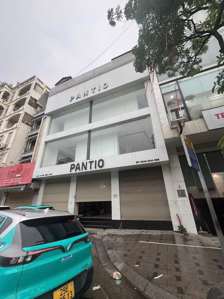 Cho thuê nhà mặt phố Nguyễn Ngọc Vũ 110m² giá 48 triệu - Vị trí đắc địa