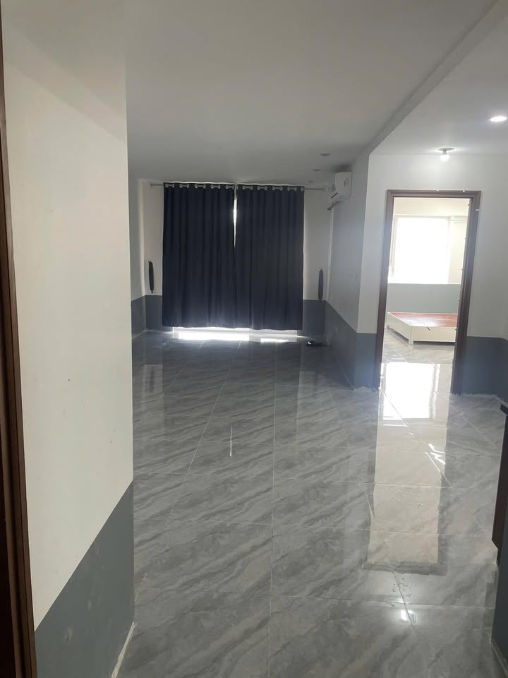 Căn hộ Victoria Văn Phú 97m² giá 10.5 triệu - Bàn giao ngay, vào ở liền!