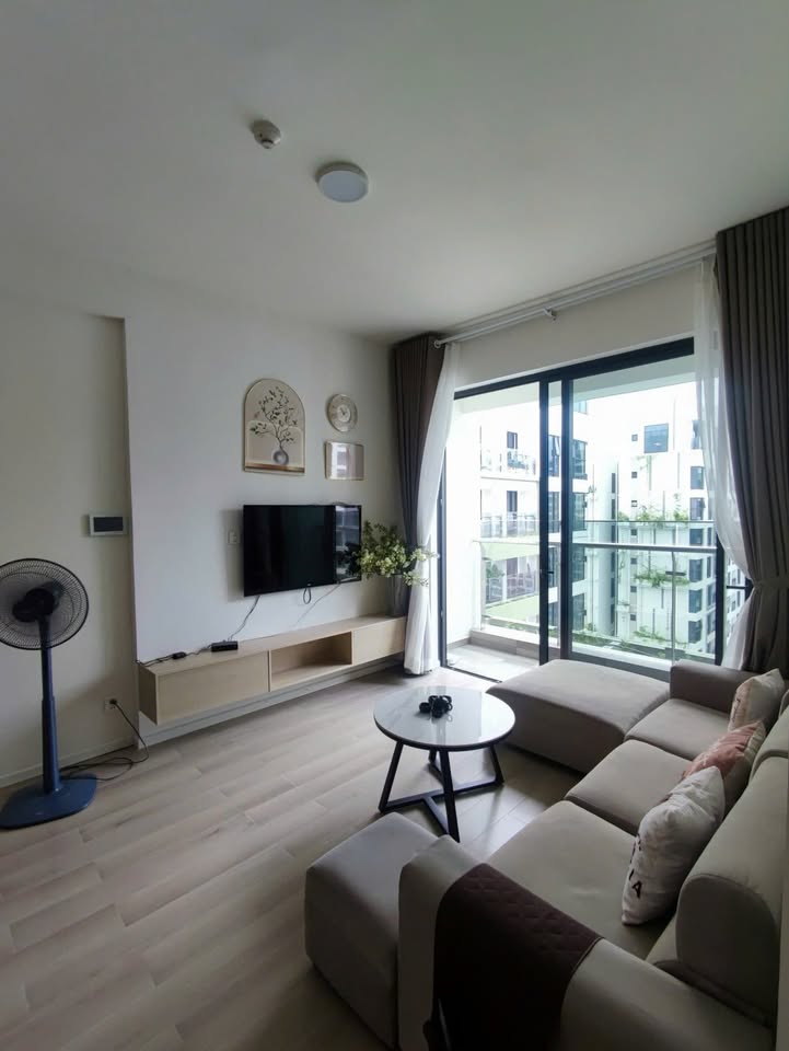 Căn hộ 2PN Lumiere Boulevard 72m² Thủ Đức - Full nội thất, 13 triệu.