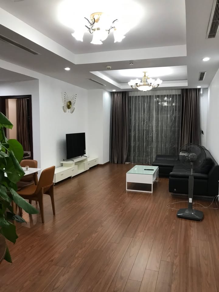 Căn hộ Royal City Thanh Xuân 2PN 22 triệu - View đẹp!
