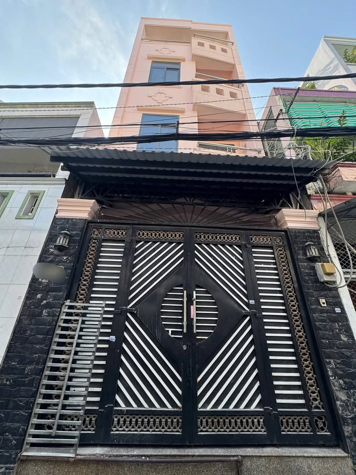 Nhà Nguyên Căn 5PN Âu Cơ, Tân Bình - Tiềm năng Căn hộ Dịch vụ 18 Triệu