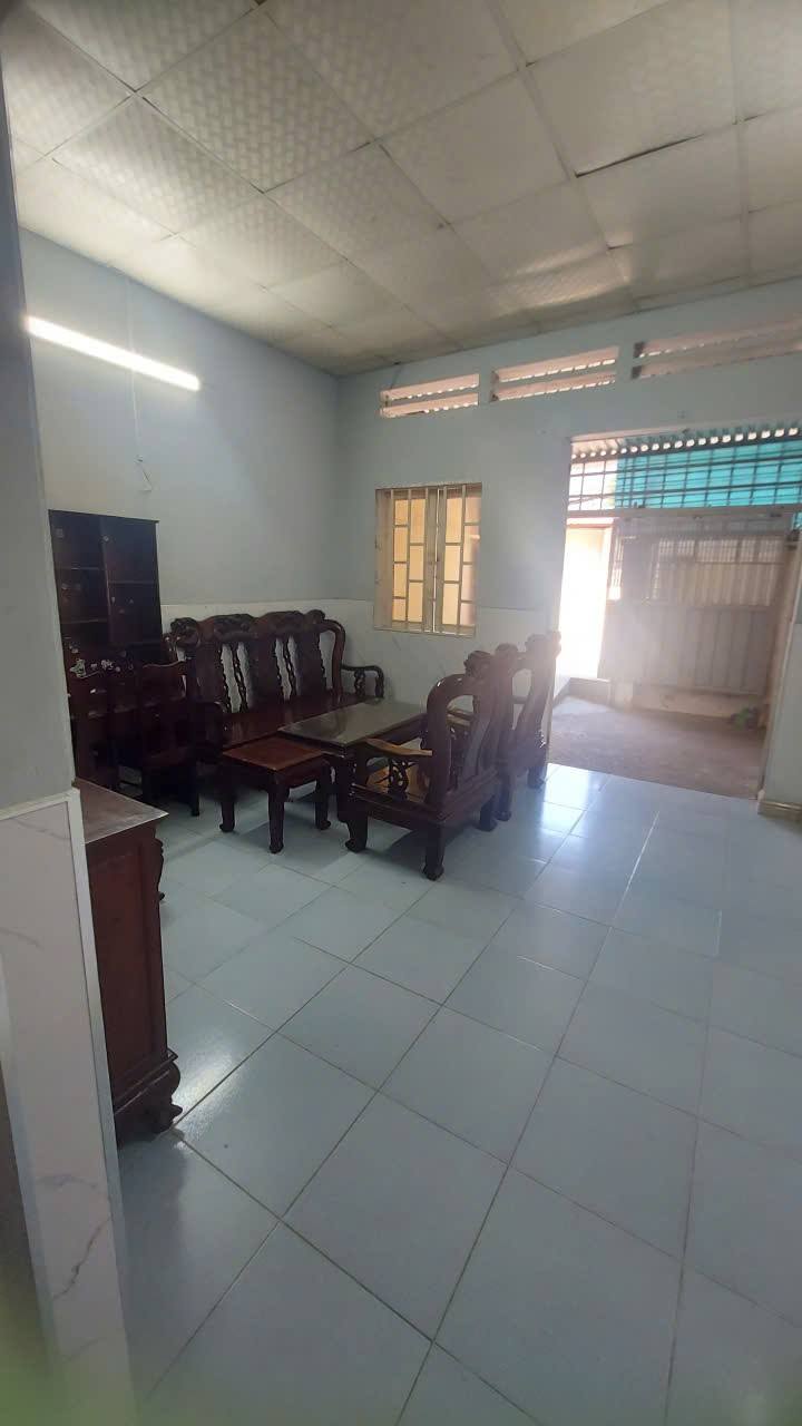 Nhà nguyên căn Hẻm Huỳnh Tấn Phát Nhà Bè 80m² - Sẵn sàng ở ngay!