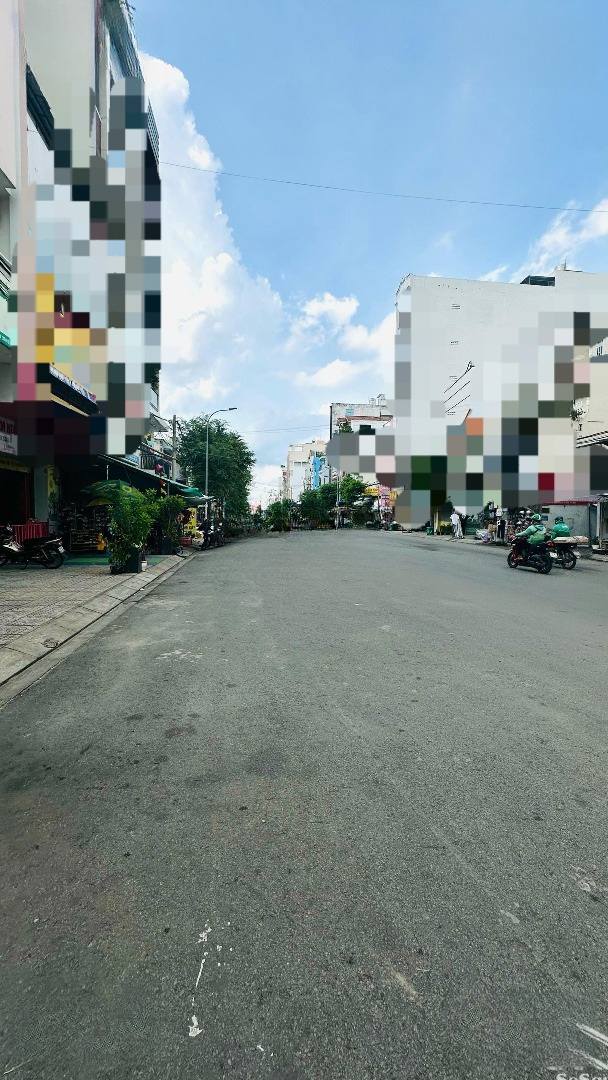 Mặt Bằng Kinh Doanh Phạm Văn Bạch Tân Bình 100m² - Mặt tiền kinh doanh