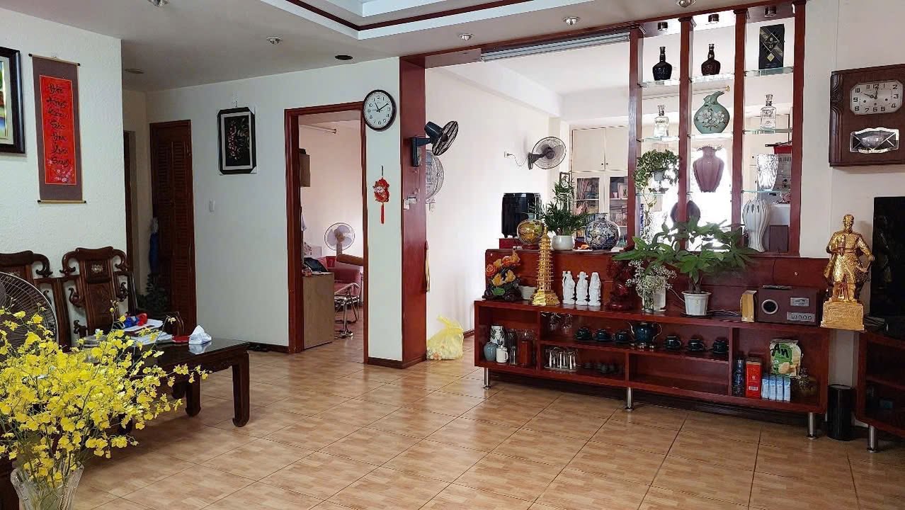 Chung cư Ngõ 563 Giải Phóng 105m² - Bàn giao ngay, vào ở luôn!