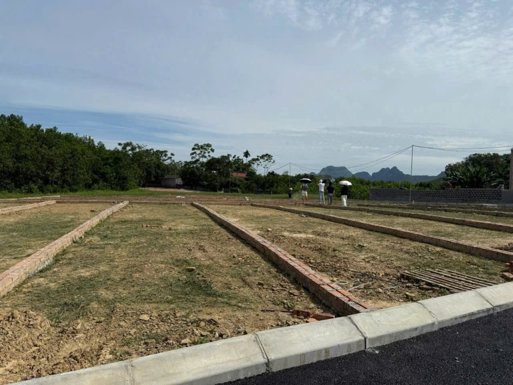 Đất Nền An Bình, Lạc Thủy: 74m² - Giá Tốt 195 Triệu - Sổ Đỏ Riêng