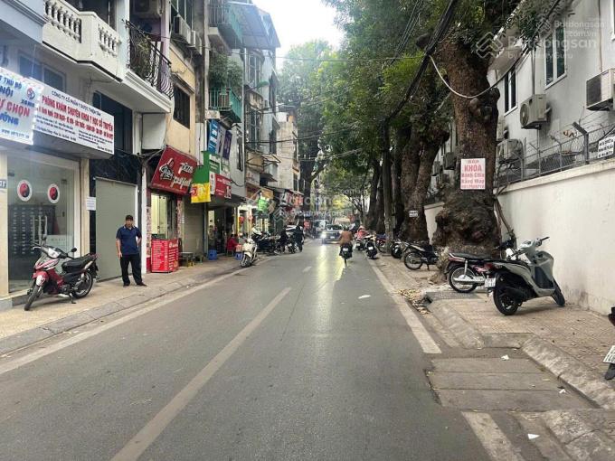 Nhà phố Tân Ấp Ba Đình 60.1m² giá 9 triệu - Vị trí đẹp!