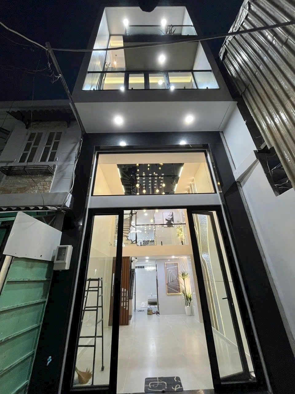 Nhà Phố VIP Nguyễn Thị Định, Thủ Đức - 48m² (4x12m) Giá 8.9 Tỷ, Thang Máy, Full Nội Thất