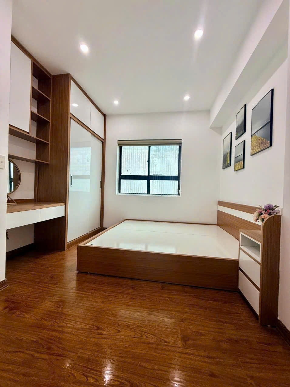 Căn hộ Sổ Đỏ Linh Đàm 58m² - Giá 4.8 Tỷ - Sẵn Sàng Giao Dịch