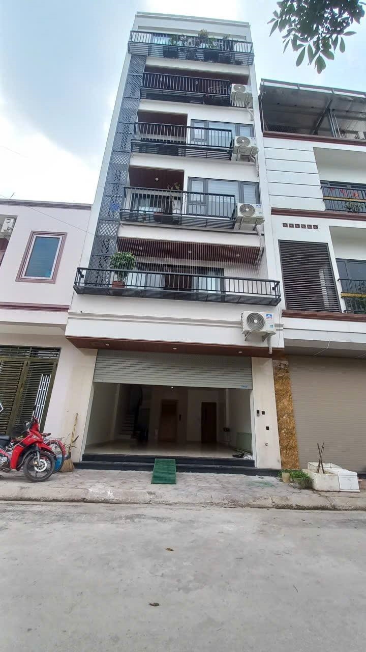 Nhà Tô Hiệu Hà Đông 45m² - Ô tô vào tận nhà, Sổ đỏ chính chủ!