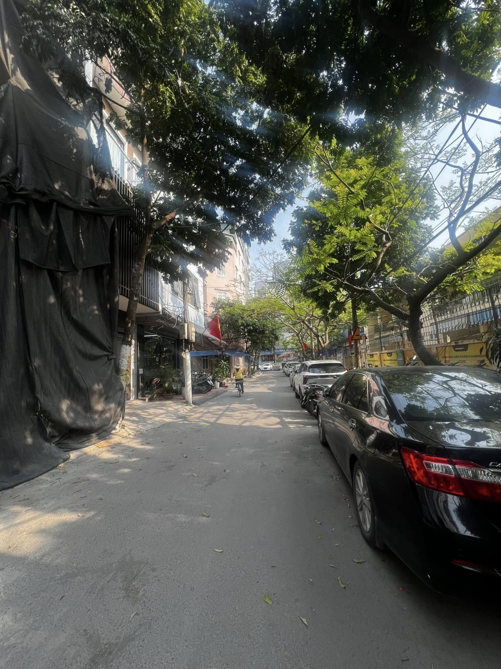 Nhà 5 Tầng Kinh Doanh Mặt Tiền KĐT Văn Khê, Hà Đông - 16 Tỷ