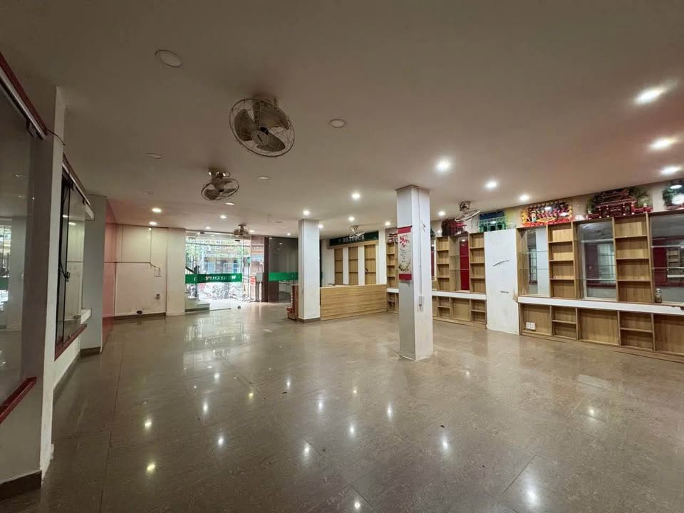 Thuê mặt bằng Nguyễn Lương Bằng, Huế 70m² - 10 triệu - Vị trí đắc địa!