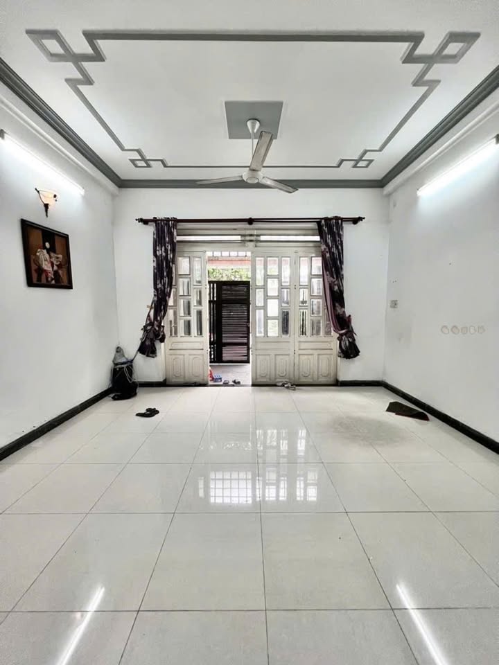 Nhà riêng Hà Huy Giáp Q12 55m² giá 5 tỷ - Ô tô vào tận nhà!