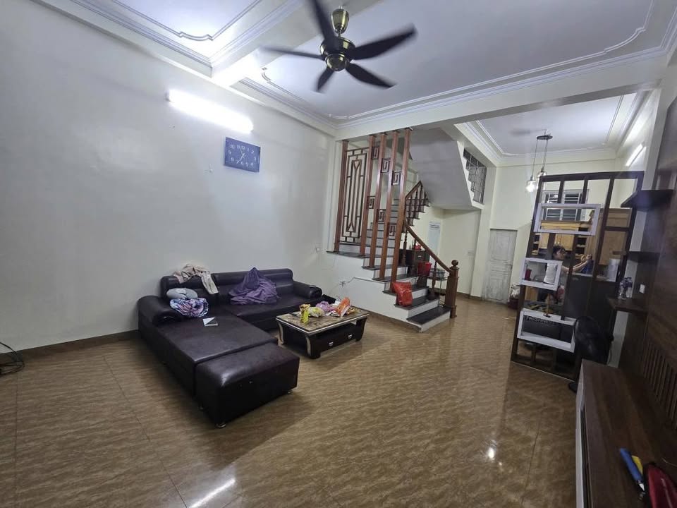 Nhà Riêng Lộc Vượng Nam Định 45m² 2.35 tỷ - Ô tô vào tận nhà!