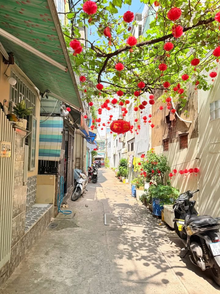 Nhà Hẻm Nguyễn Hồng Đào Tân Bình 23m² Giá 5.2 Tỷ - 4 Tầng Đủ Công Năng