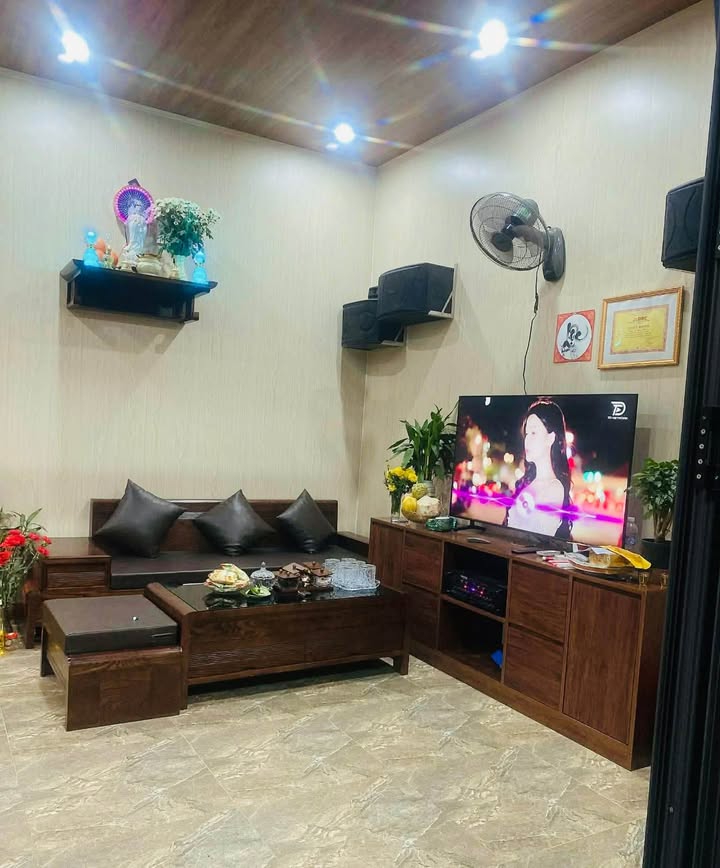 Nhà 100m² Kiệt Ô Tô 6m Đà Nẵng - Gần Mikazuki, Giá 1.4 Tỷ