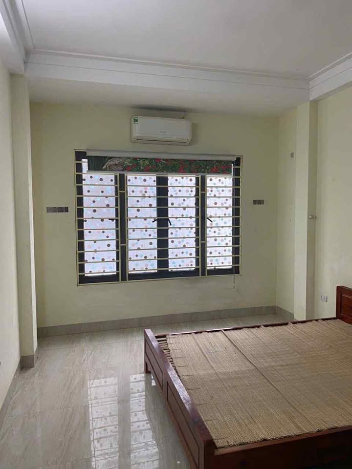 Phòng trọ Ngõ 64 Đông Thiên 2.7 triệu – Thoáng sáng, không chung chủ!