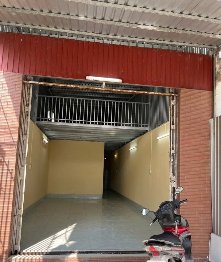 Kho KDC Hưng Phú Cái Răng 60m² - Hoạt động ngay, giá 5.5 triệu!