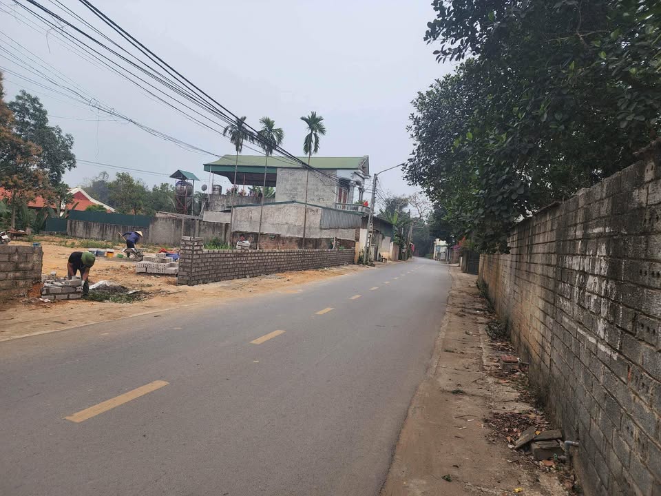 Bán Gấp Đất Vàng 681m² Sơn Tây - 7 Tỷ - Sổ Đỏ Sẵn Sàng