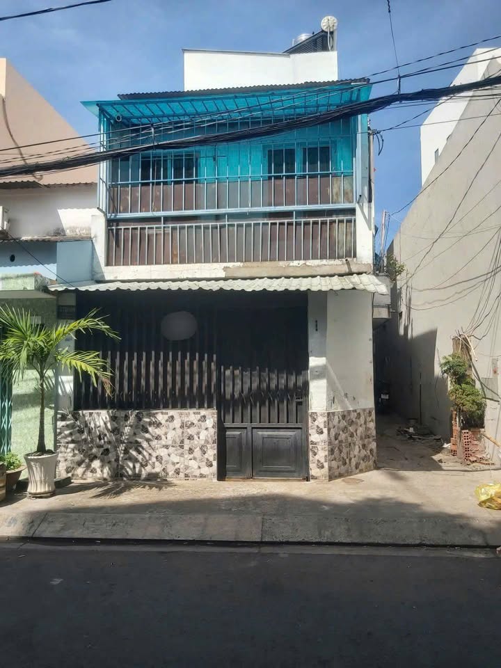 Nhà Thoại Ngọc Hầu, Tân Phú 34m² - Chính Chủ Bán, Ô Tô Vào Tận Nhà!