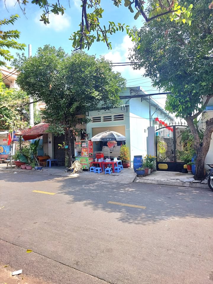 Nhà Mặt Tiền Kinh Doanh 102m² Đường Số 15, Thủ Đức - Giá 6.3 Tỷ