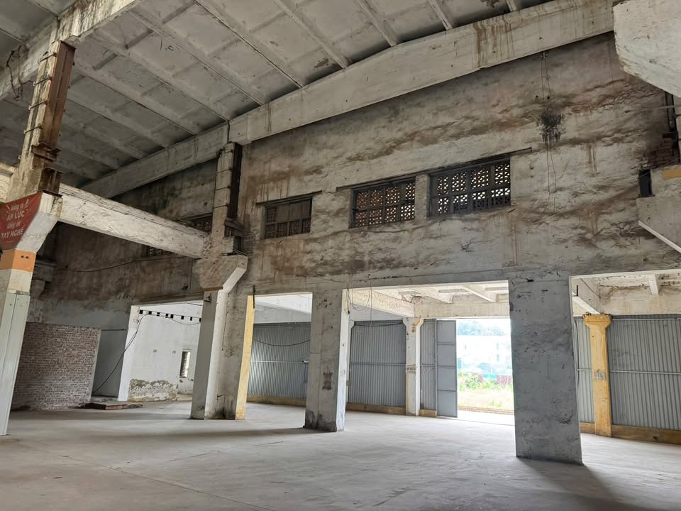 Kho Xưởng Bắc Từ Liêm 400-600m² - Container thoải mái, hoạt động ngay!