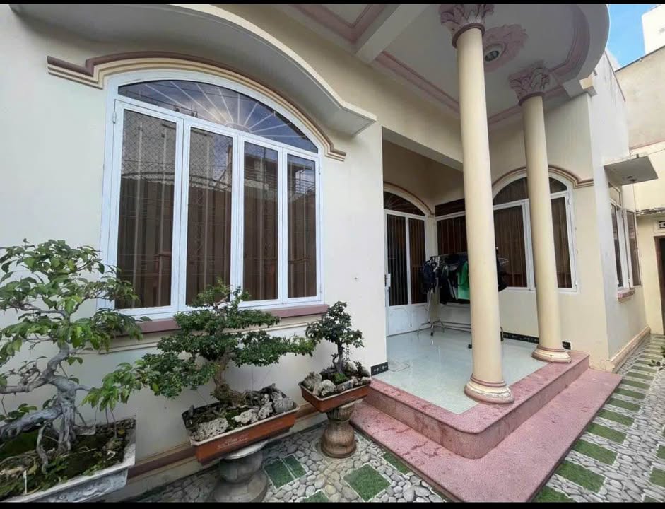 Nhà & Dãy Trọ Hòn Chồng Nha Trang 275.8m² - Đầu tư sinh lời ngay!