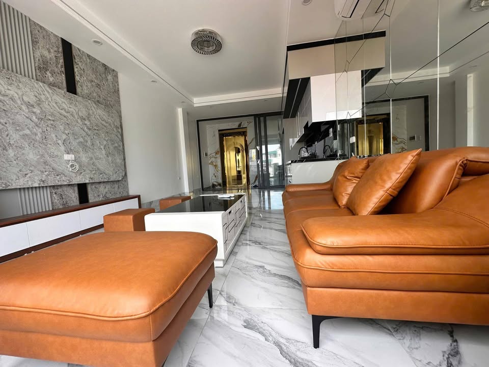 Nhà Mặt Phố Hoàng Mai 41m², 7 Tầng Thang Máy - Kinh Doanh Đỉnh Cao