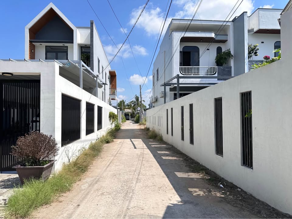 Đất nền 100m² Phường 10 Mỹ Tho 1.4 tỷ - Sổ đỏ chính chủ