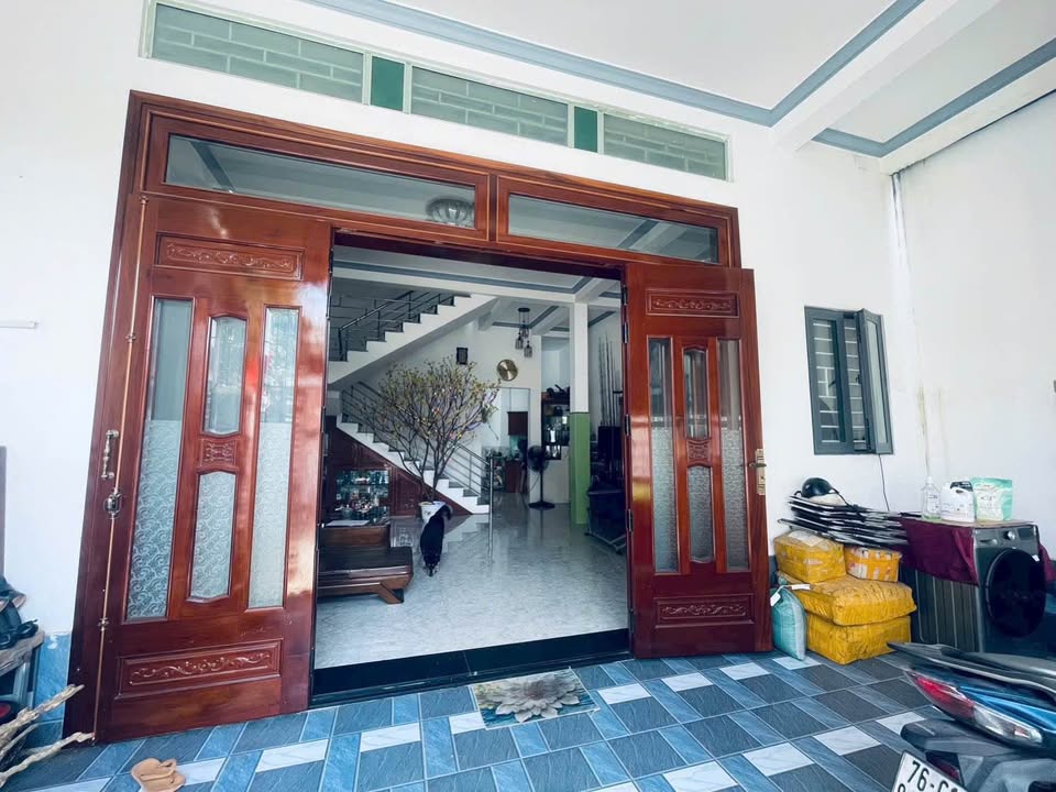 Nhà Mặt Tiền Hẻm 900 Quang Trung, Quảng Ngãi - 84m² Giá 2.9 Tỷ