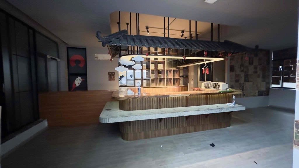 Mặt bằng kinh doanh 100m² Huỳnh Mẫn Đạt, Bình Thạnh - Sân rộng 100m², Giáp Q1