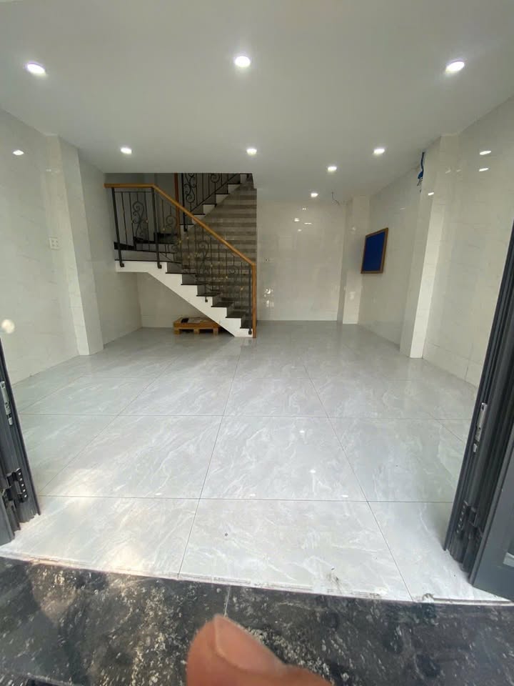 Nhà MT Phan Văn Trị Q5, 35m², 2PN, Giá 35 Triệu/Tháng