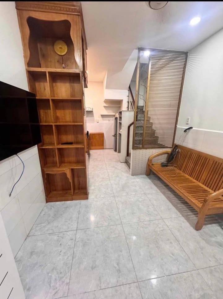 Nhà Nguyên Căn Full Nội Thất CMT8, Q.10 - 3PN, 4 Tầng - 14.5 Triệu/Tháng