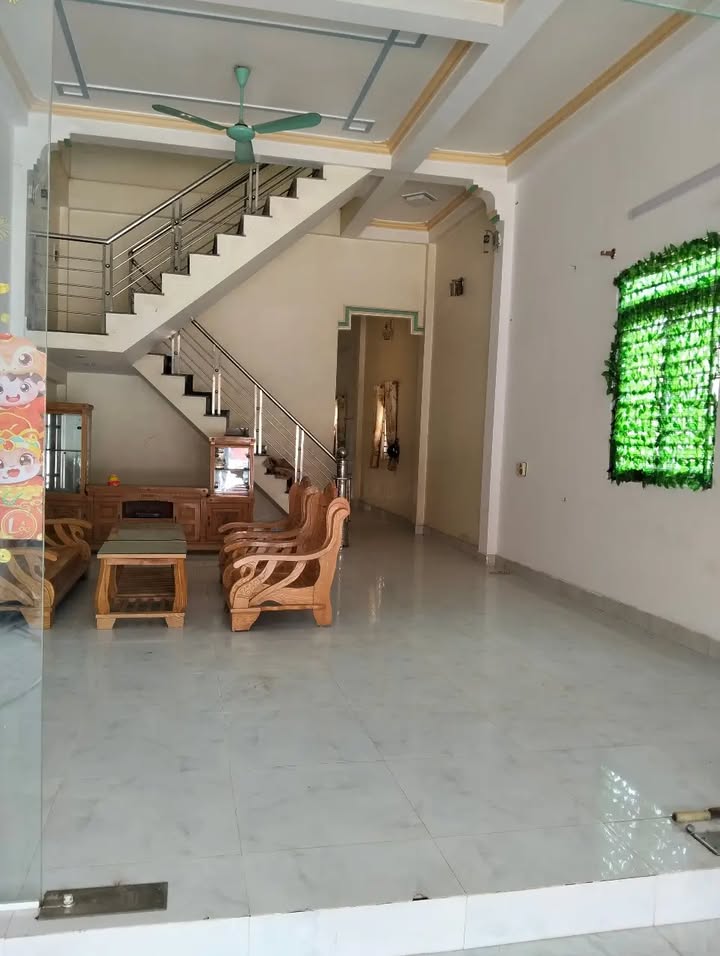 Nhà riêng Chiềng Pấc 100m² giá 3 tỷ - Sổ đỏ sẵn sàng!