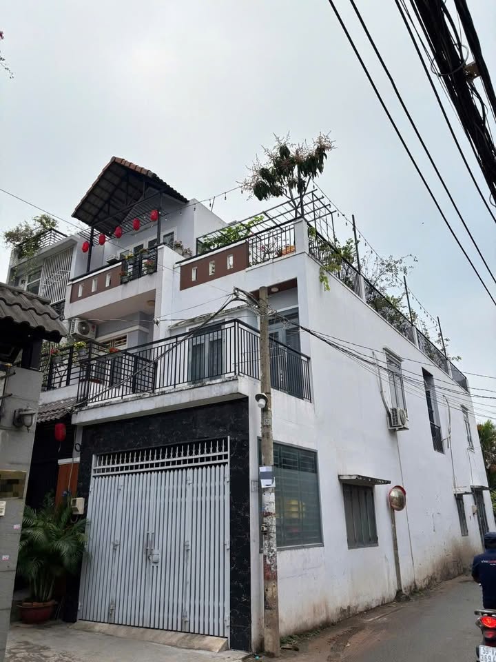 Cho thuê nhà góc 2 mặt tiền HXT, Gò Vấp - 44m² full nội thất