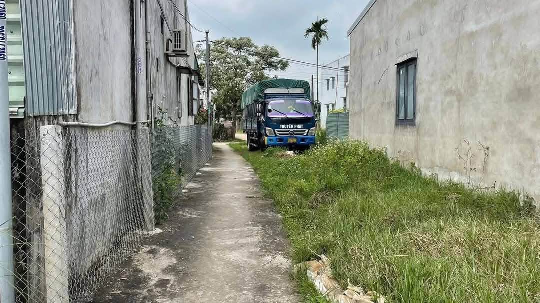 Đất nền Điện Nam Bắc 93m² - Sổ đỏ chính chủ, giá tốt đầu tư!